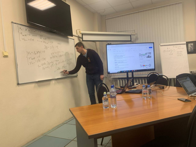 The laboratory staff conducted a seminar together with young scientists from IPMash RAS 2