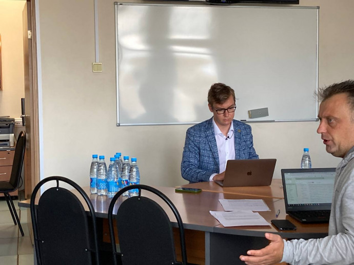 Two laboratory staff will defend their dissertations 2