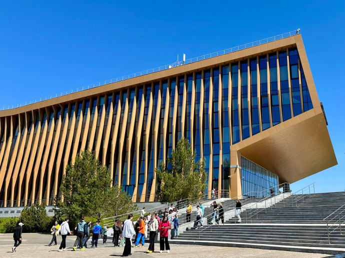 The first conference on computational optimization ICOMP 2024 has started in Innopolis 3
